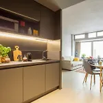 アパート Grey Loft