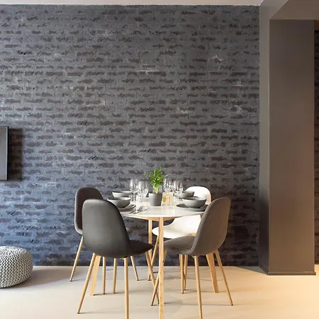 Grey Loft アパート *