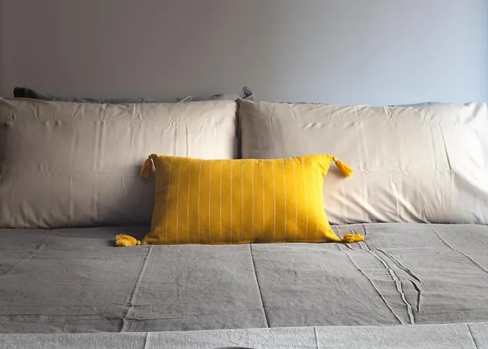 Grey Loft アパート *