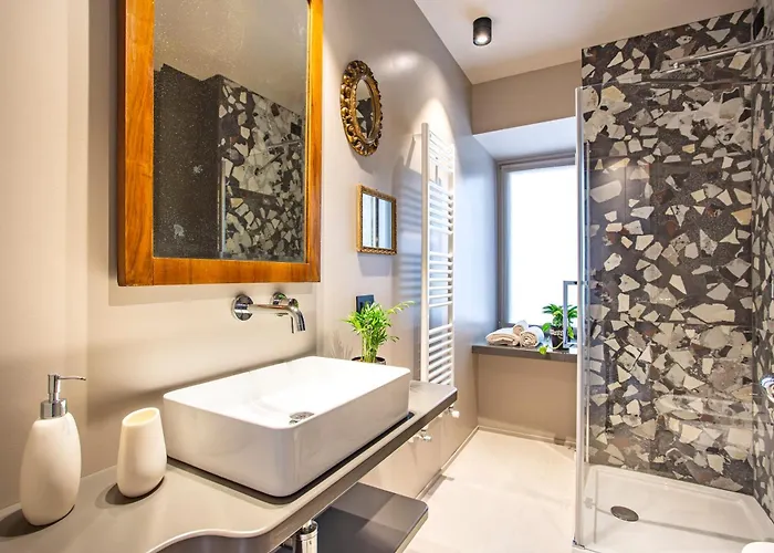 Grey Loft アパート *